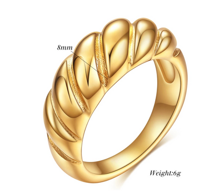 Croissant Ring