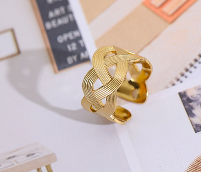 Paloma Adjustable Ring