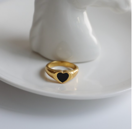 Onyx Heart Ring