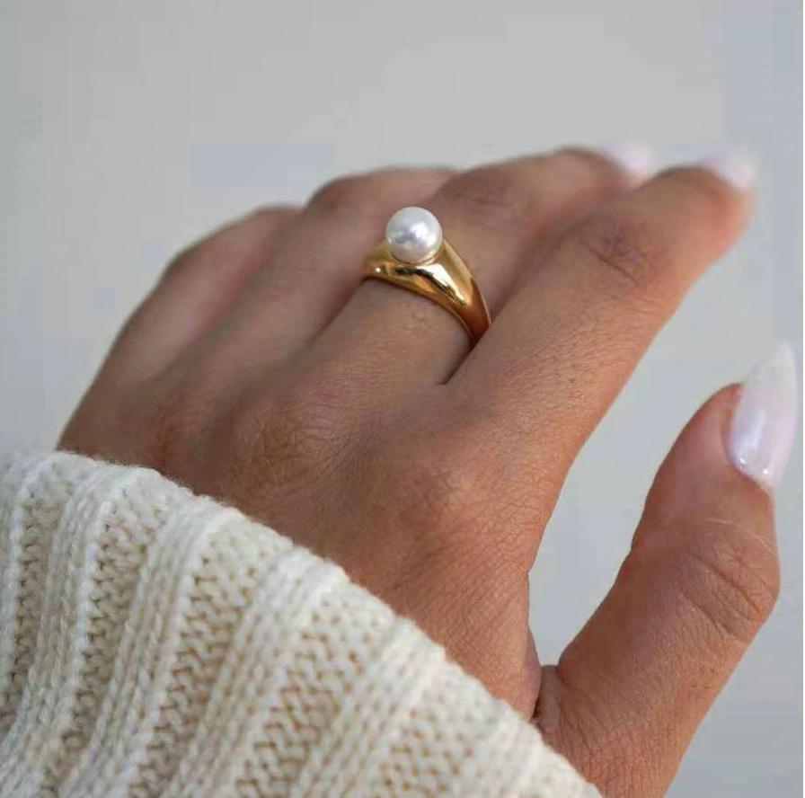 Anaiss Pearl Ring