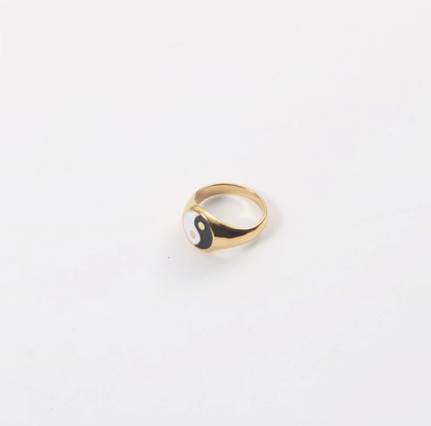 Ying Yang Ring